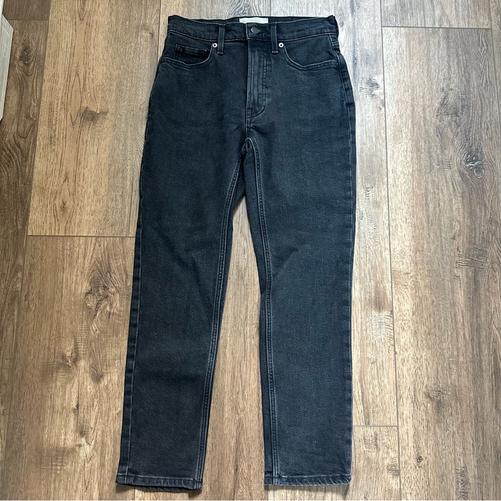 Everlane Women’s The Original Cheeky Jean, Black, Organic Cotton, Size 25 Crop